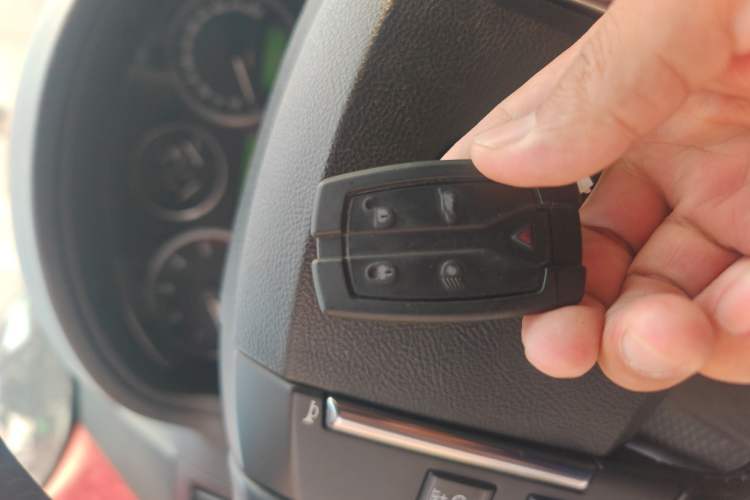 Used Land Rover Freelander 2 2012 2.2T SD4 HSE Diesel Edition Vehicle Key