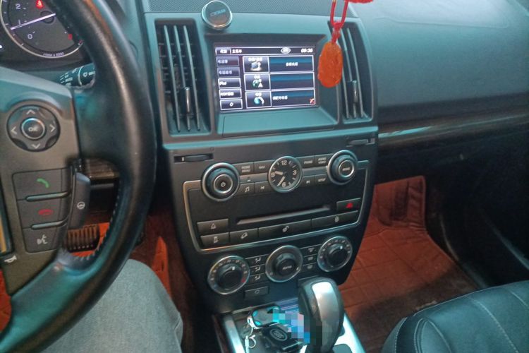 Used Land Rover Freelander 2 2013 2.0T Si4 SE Gasoline Edition Audio And AC Panel