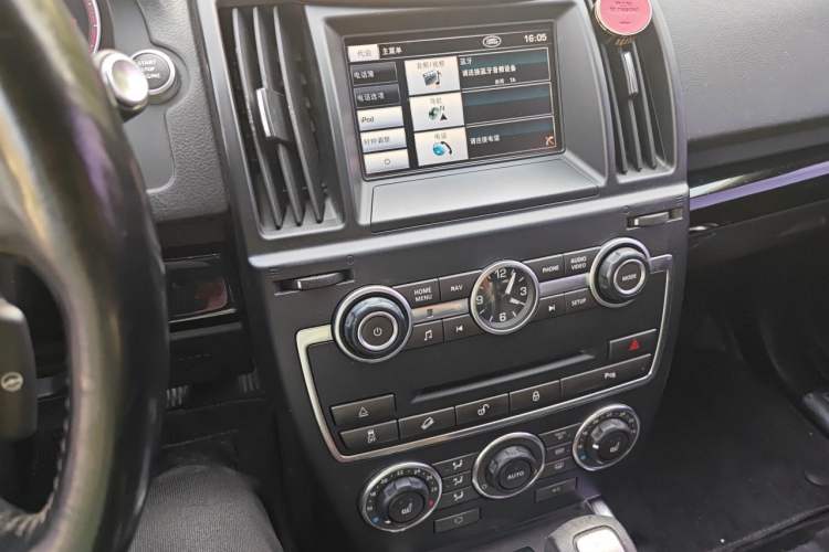 Used Land Rover Freelander 2 2013 2.0T Si4 HSE Gasoline Version Audio And AC Panel
