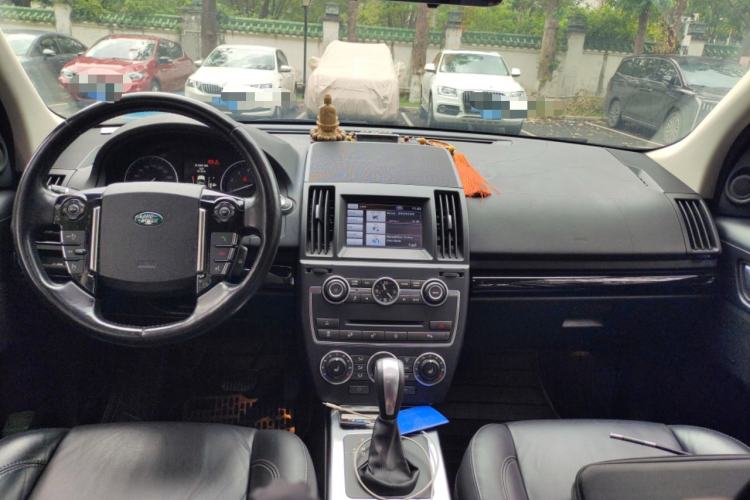 Used Land Rover Freelander 2 2013 2.0T Si4 HSE Gasoline Version Center Console
