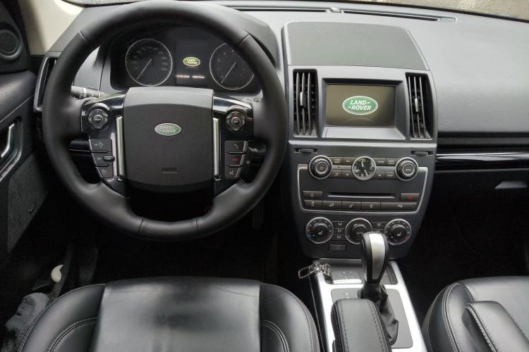 Used Land Rover Freelander 2 2013 2.0T Si4 Dynamic Limited Edition Center Console
