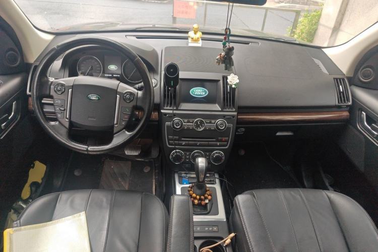 Used Land Rover Freelander 2 2013 2.2T SD4 Xuedong Limited Edition Center Console