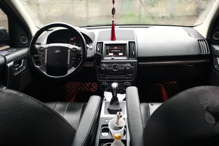 Used Land Rover Freelander 2 2013 2.0T Si4 SE Gasoline Edition Center Console