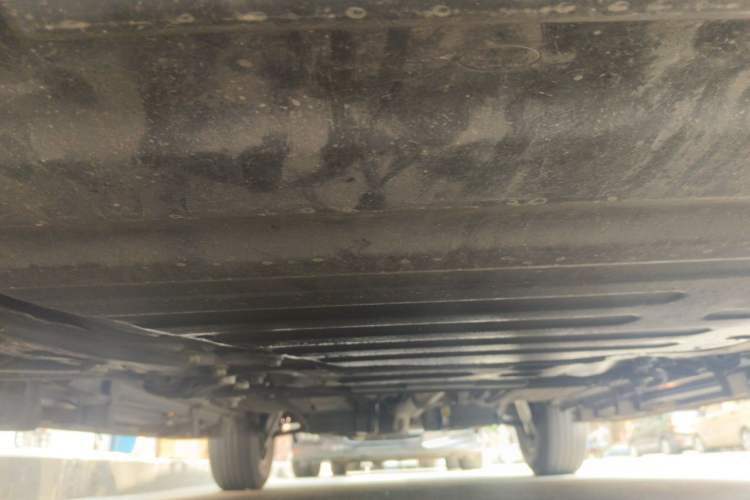 Used Land Rover Freelander 2 2013 2.2T SD4 S Diesel Version Chassis Front