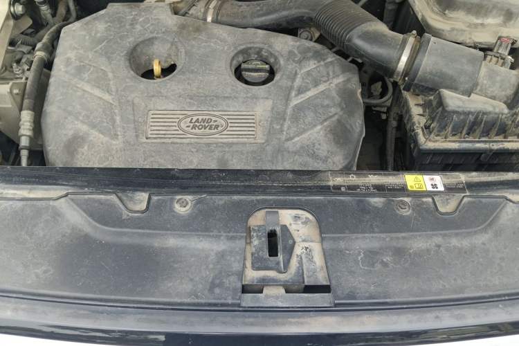 Used Land Rover Freelander 2 2013 2.0T Si4 HSE Gasoline Version Engine Bay