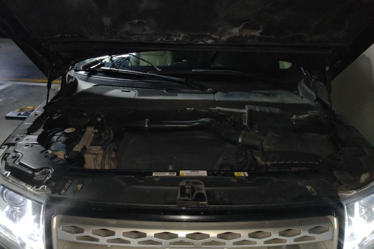 Used Land Rover Freelander 2 2013 2.2T SD4 SE Diesel Edition Engine Bay