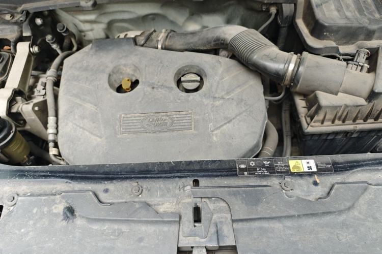Used Land Rover Freelander 2 2013 2.0T Si4 HSE Gasoline Version Engine Bay