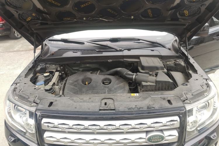 Used Land Rover Freelander 2 2013 2.0T Si4 SE Gasoline Edition Engine Bay