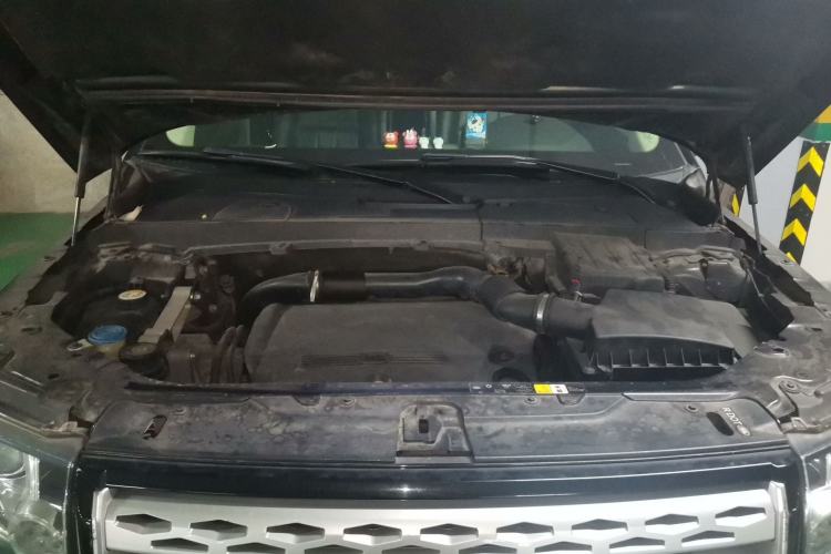 Used Land Rover Freelander 2 2013 2.2T SD4 SE Diesel Edition Engine Bay
