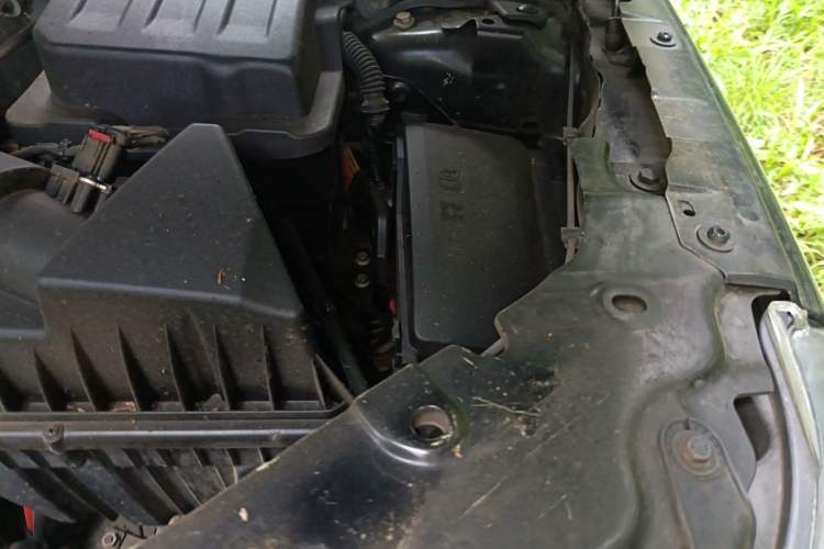 Used Land Rover Freelander 2 2013 2.0T Si4 SE Gasoline Edition Engine Bay Left