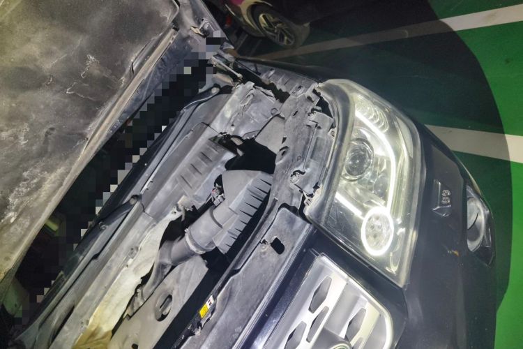 Used Land Rover Freelander 2 2013 2.0T Si4 SE Gasoline Edition Engine Bay Left