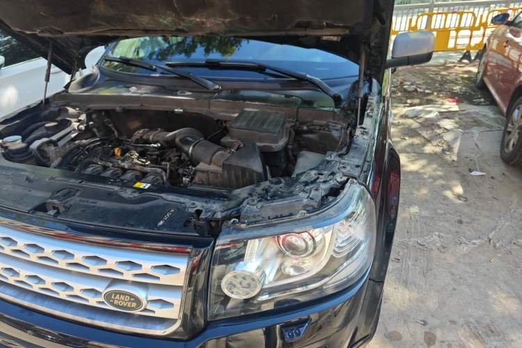 Used Land Rover Freelander 2 2013 2.0T Si4 HSE Gasoline Version Engine Bay Left