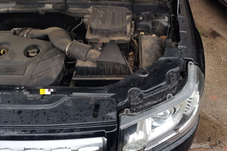 Used Land Rover Freelander 2 2013 2.0T Si4 SE Gasoline Edition Engine Bay Left