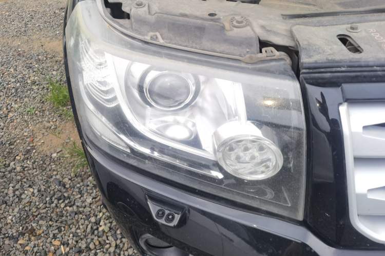Used Land Rover Freelander 2 2013 2.0T Si4 HSE Gasoline Version Engine Bay Right