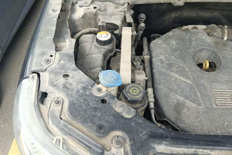 Used Land Rover Freelander 2 2013 2.0T Si4 HSE Gasoline Version Engine Bay Right