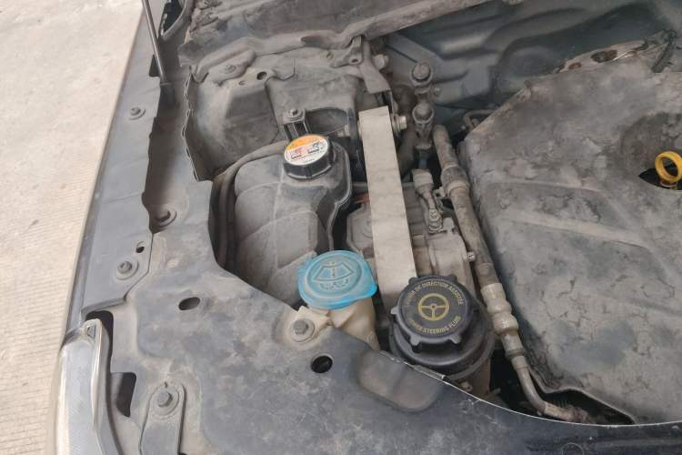 Used Land Rover Freelander 2 2013 2.0T Si4 SE Gasoline Edition Engine Bay Right