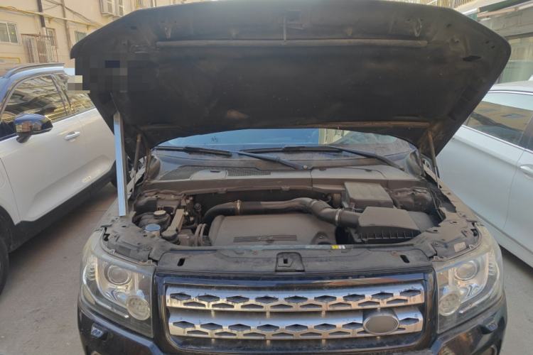 Used Land Rover Freelander 2 2013 2.2T SD4 SE Diesel Edition Engine Bay