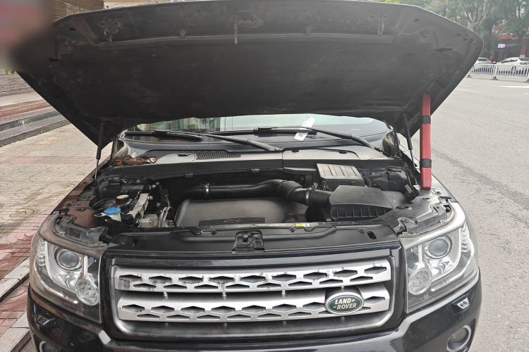 Used Land Rover Freelander 2 2013 2.2T SD4 SE Diesel Edition Engine Bay