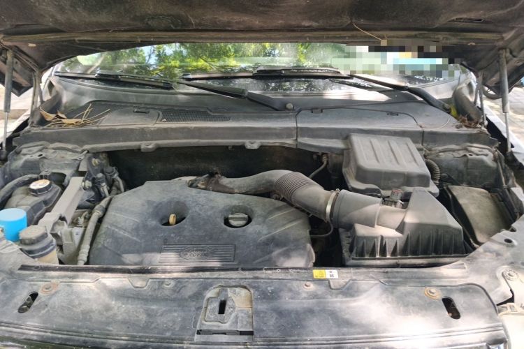 Used Land Rover Freelander 2 2013 2.0T Si4 SE Gasoline Edition Engine Bay