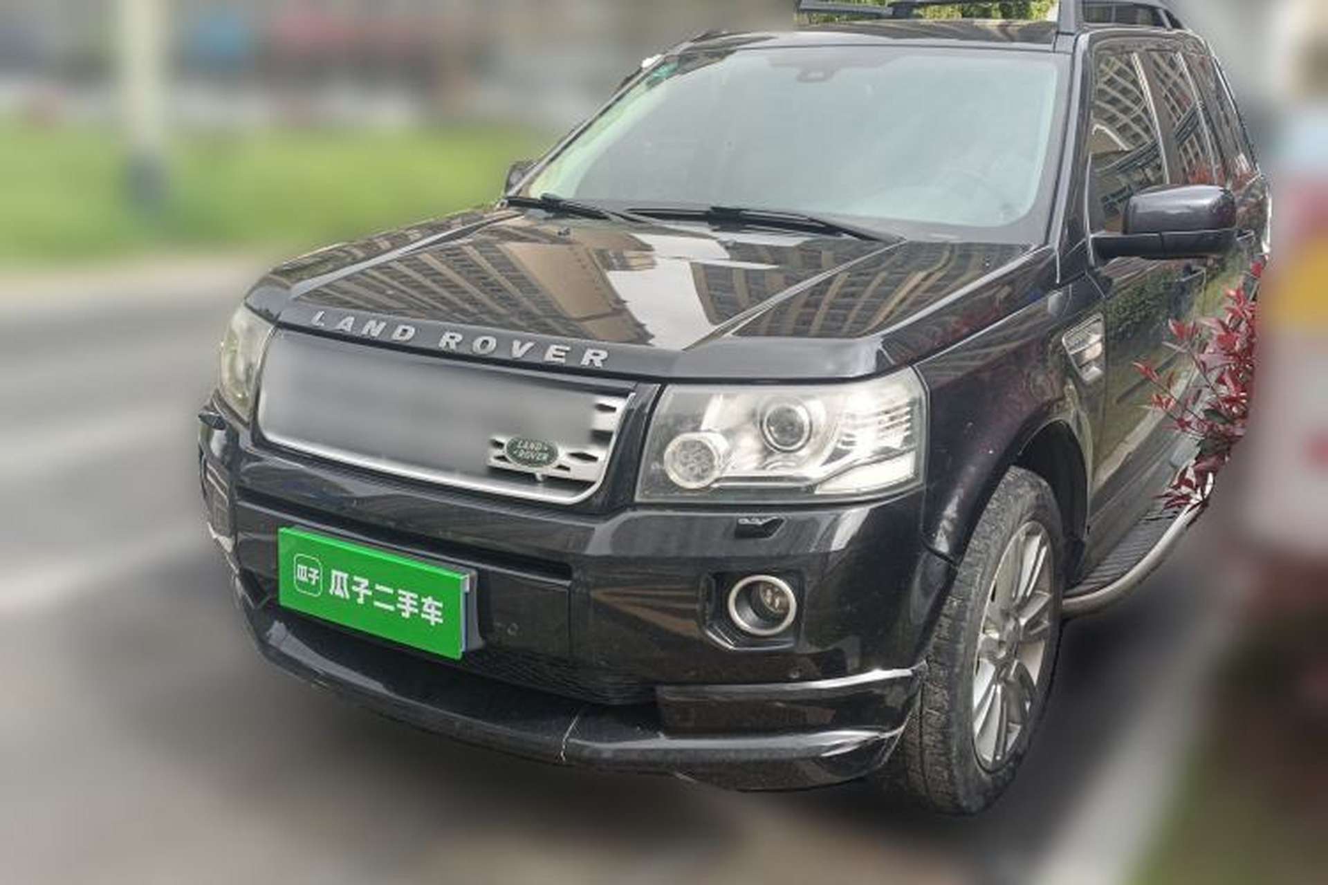 Used Land Rover Freelander 2  Front Left 45 Deg