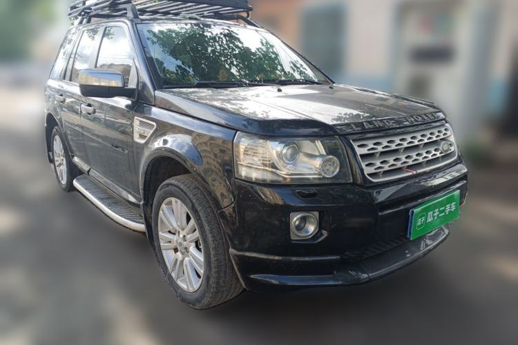 Used Land Rover Freelander 2 2013 2.0T Si4 SE Gasoline Edition Front Right 45 Deg