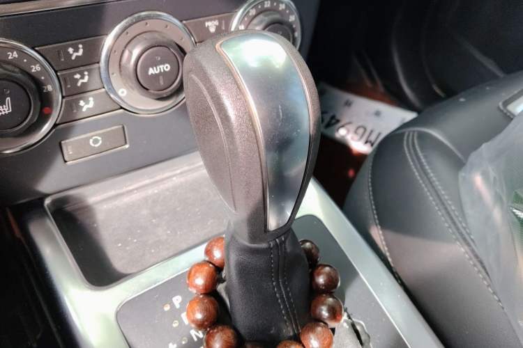 Used Land Rover Freelander 2 2013 2.0T Si4 HSE Gasoline Version Gear Lever