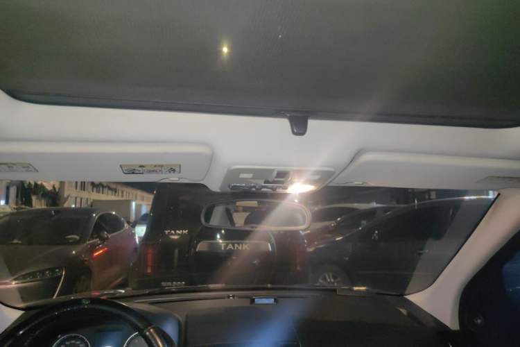 Used Land Rover Freelander 2 2013 2.0T Si4 SE Gasoline Edition Headliner
