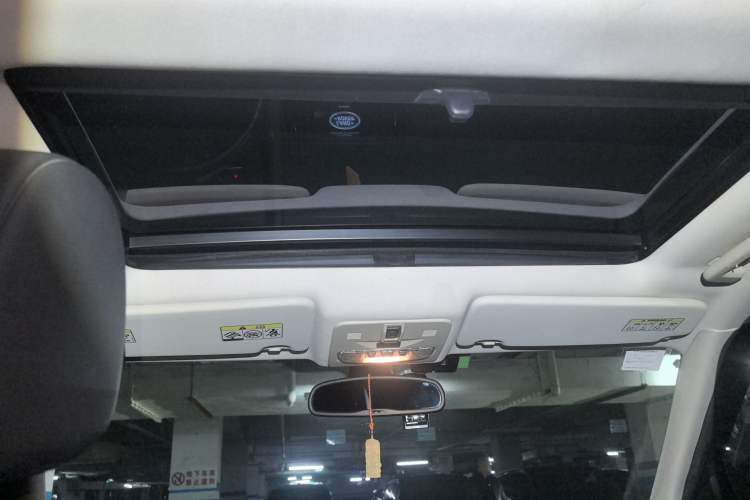 Used Land Rover Freelander 2 2013 2.0T Si4 SE Gasoline Edition Headliner