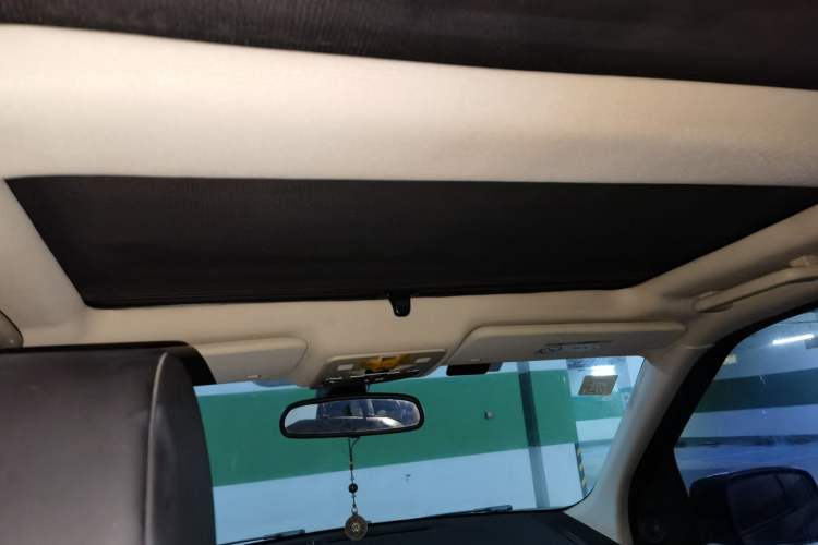 Used Land Rover Freelander 2 2013 2.2T SD4 S Diesel Version Headliner
