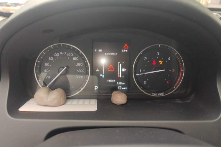 Used Land Rover Freelander 2 2013 2.2T SD4 Xuedong Limited Edition Instrument Cluster