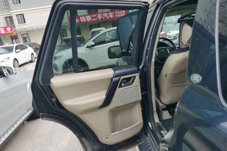 Used Land Rover Freelander 2 2013 2.0T Si4 SE Gasoline Edition Left Rear Door Interior