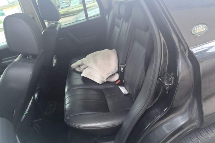 Used Land Rover Freelander 2 2013 2.0T Si4 SE Gasoline Edition Left Rear Seat
