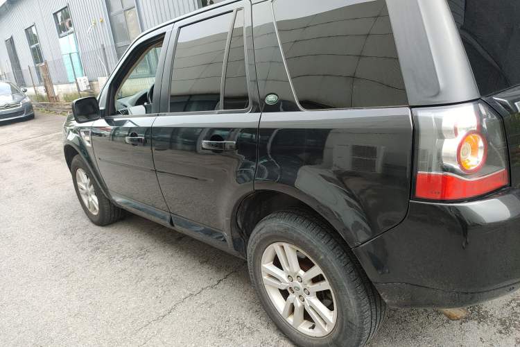 Used Land Rover Freelander 2 2013 2.2T SD4 SE Diesel Edition Left Side