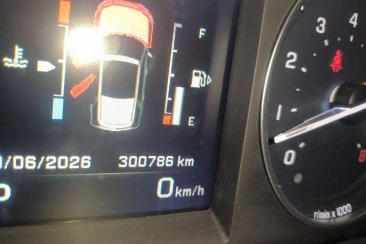 Used Land Rover Freelander 2 2013 2.0T Si4 SE Gasoline Edition Odometer Close Up