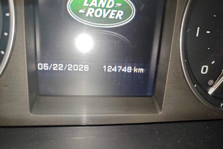 Used Land Rover Freelander 2 2013 2.2T SD4 SE Diesel Edition Odometer Close Up