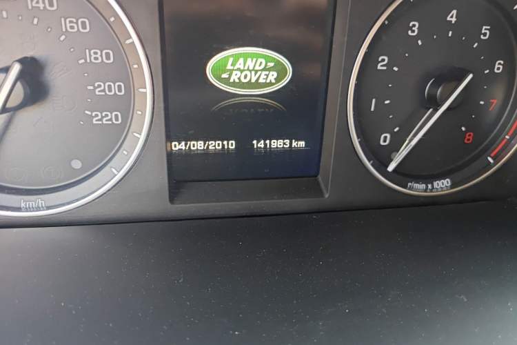 Used Land Rover Freelander 2 2013 2.0T Si4 HSE Gasoline Version Odometer Close Up