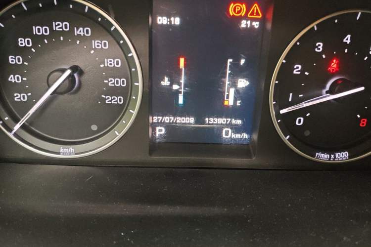 Used Land Rover Freelander 2 2013 2.0T Si4 SE Gasoline Edition Odometer Close Up