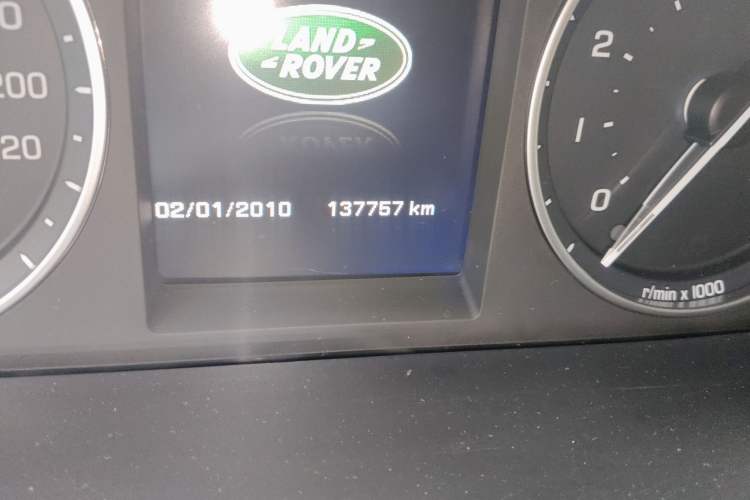 Used Land Rover Freelander 2 2013 2.0T Si4 SE Gasoline Edition Odometer Close Up