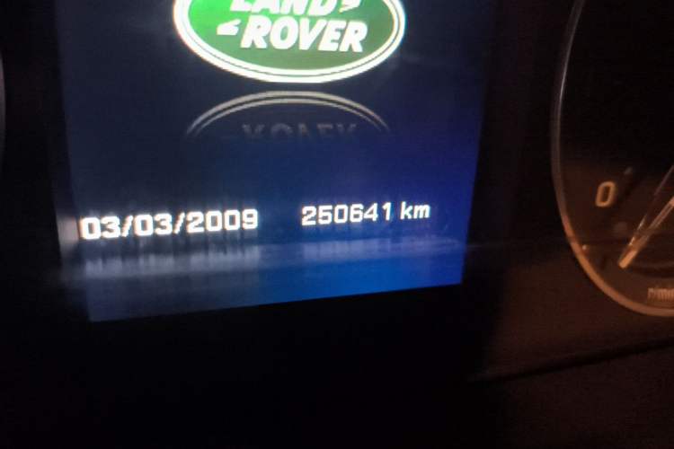 Used Land Rover Freelander 2 2013 2.2T SD4 SE Diesel Edition Odometer Close Up