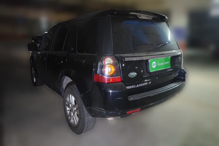 Used Land Rover Freelander 2 2013 2.2T SD4 SE Diesel Edition Rear Left 45 Deg