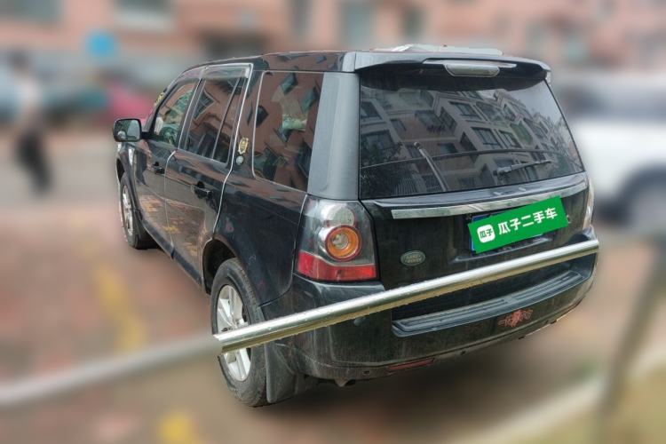 Used Land Rover Freelander 2 2013 2.0T Si4 SE Gasoline Edition Rear Left 45 Deg