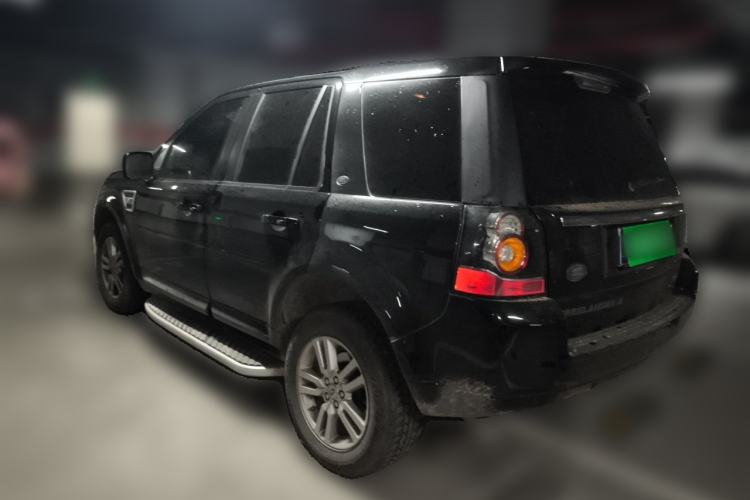 Used Land Rover Freelander 2 2013 2.2T SD4 SE Diesel Edition Rear Left 45 Deg