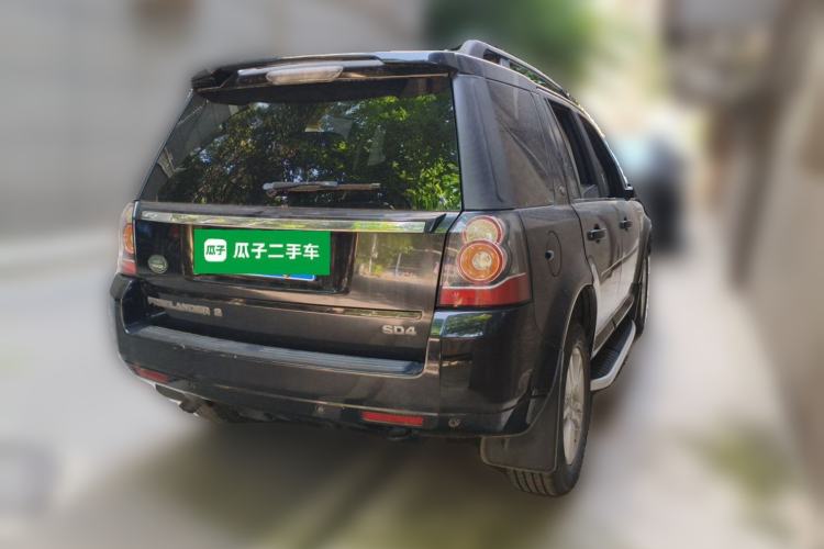 Used Land Rover Freelander 2 2013 2.2T SD4 SE Diesel Edition Rear Right 45 Deg