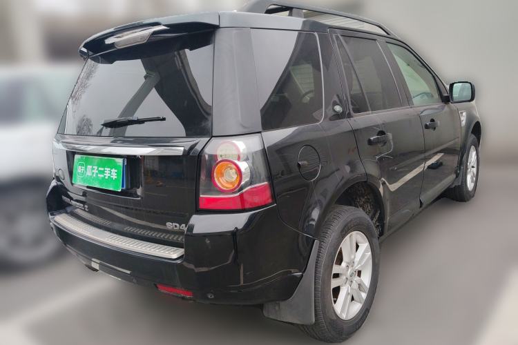 Used Land Rover Freelander 2 2013 2.2T SD4 SE Diesel Edition Rear Right 45 Deg