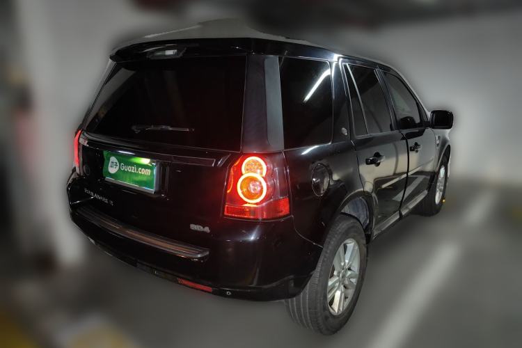 Used Land Rover Freelander 2 2013 2.2T SD4 SE Diesel Edition Rear Right 45 Deg
