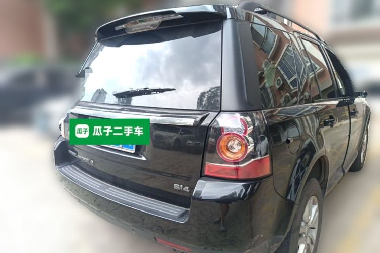 Used Land Rover Freelander 2 2013 2.0T Si4 SE Gasoline Edition Rear Right 45 Deg