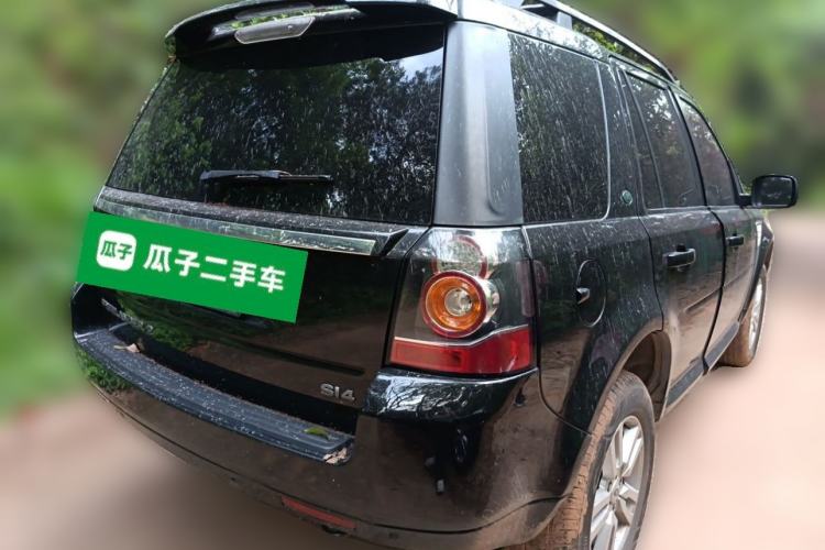 Used Land Rover Freelander 2 2013 2.0T Si4 SE Gasoline Edition Rear Right 45 Deg