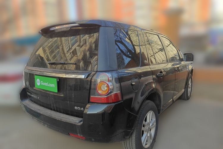 Used Land Rover Freelander 2 2013 2.2T SD4 SE Diesel Edition Rear Right 45 Deg