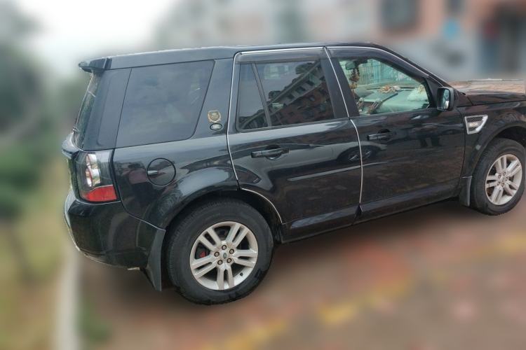 Used Land Rover Freelander 2 2013 2.0T Si4 SE Gasoline Edition Rear Right 45 Deg