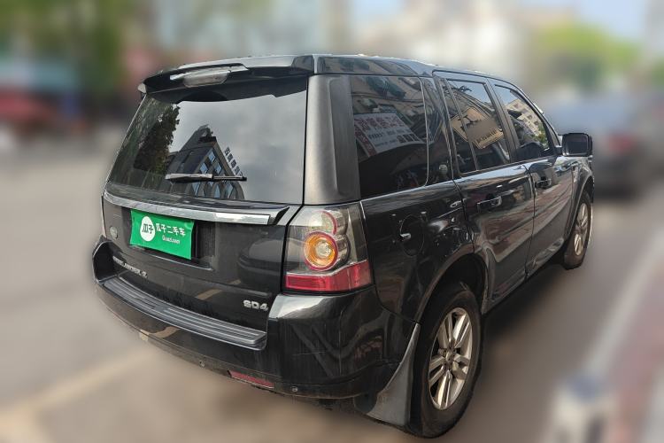 Used Land Rover Freelander 2 2013 2.2T SD4 SE Diesel Edition Rear Right 45 Deg